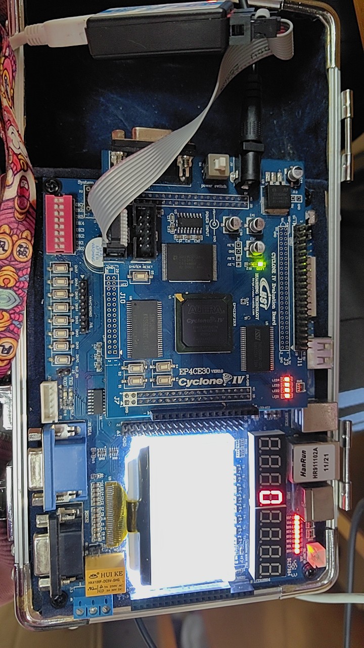EP4C开发板.jpg